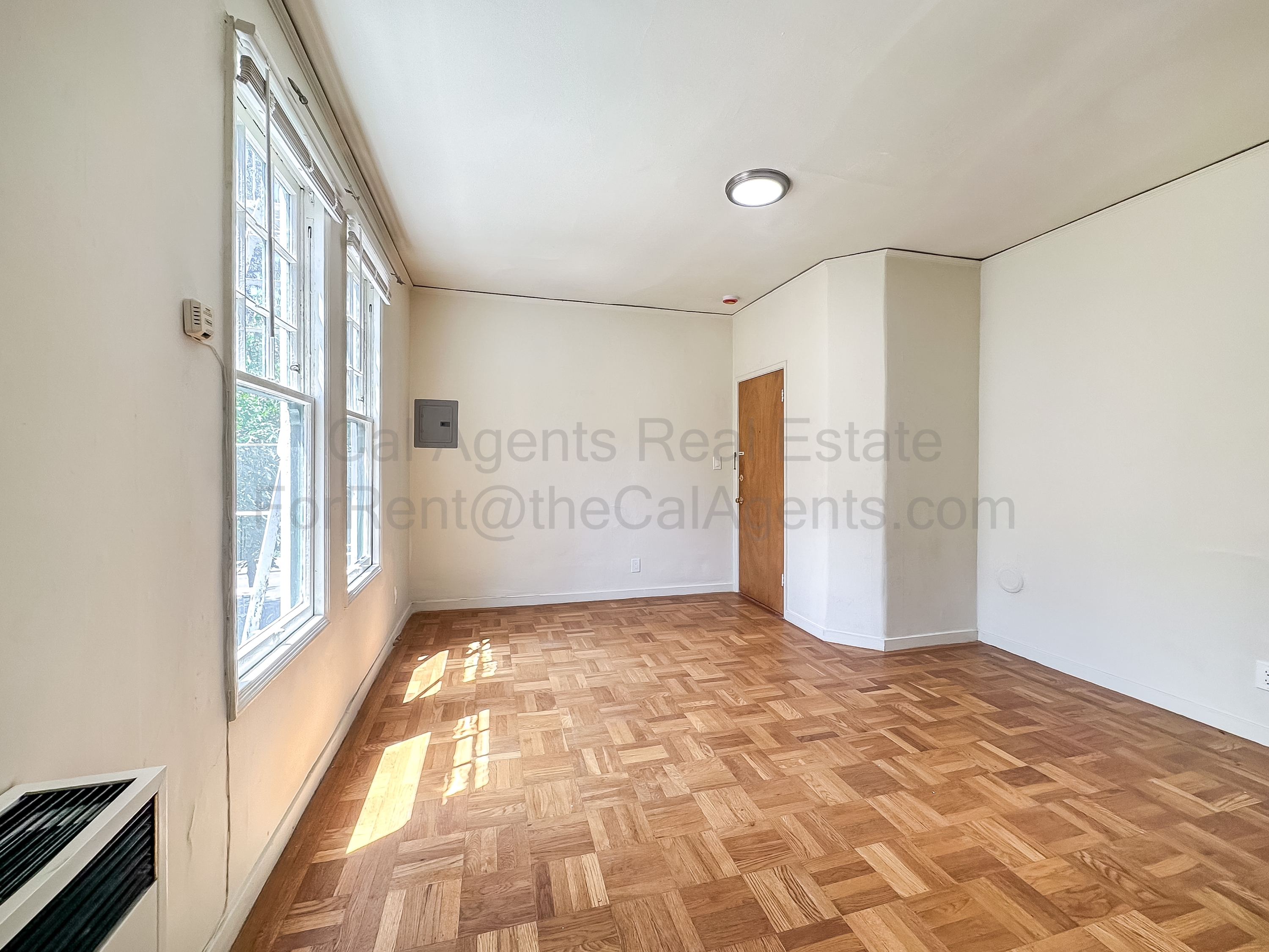2708 Haste St Unit 4