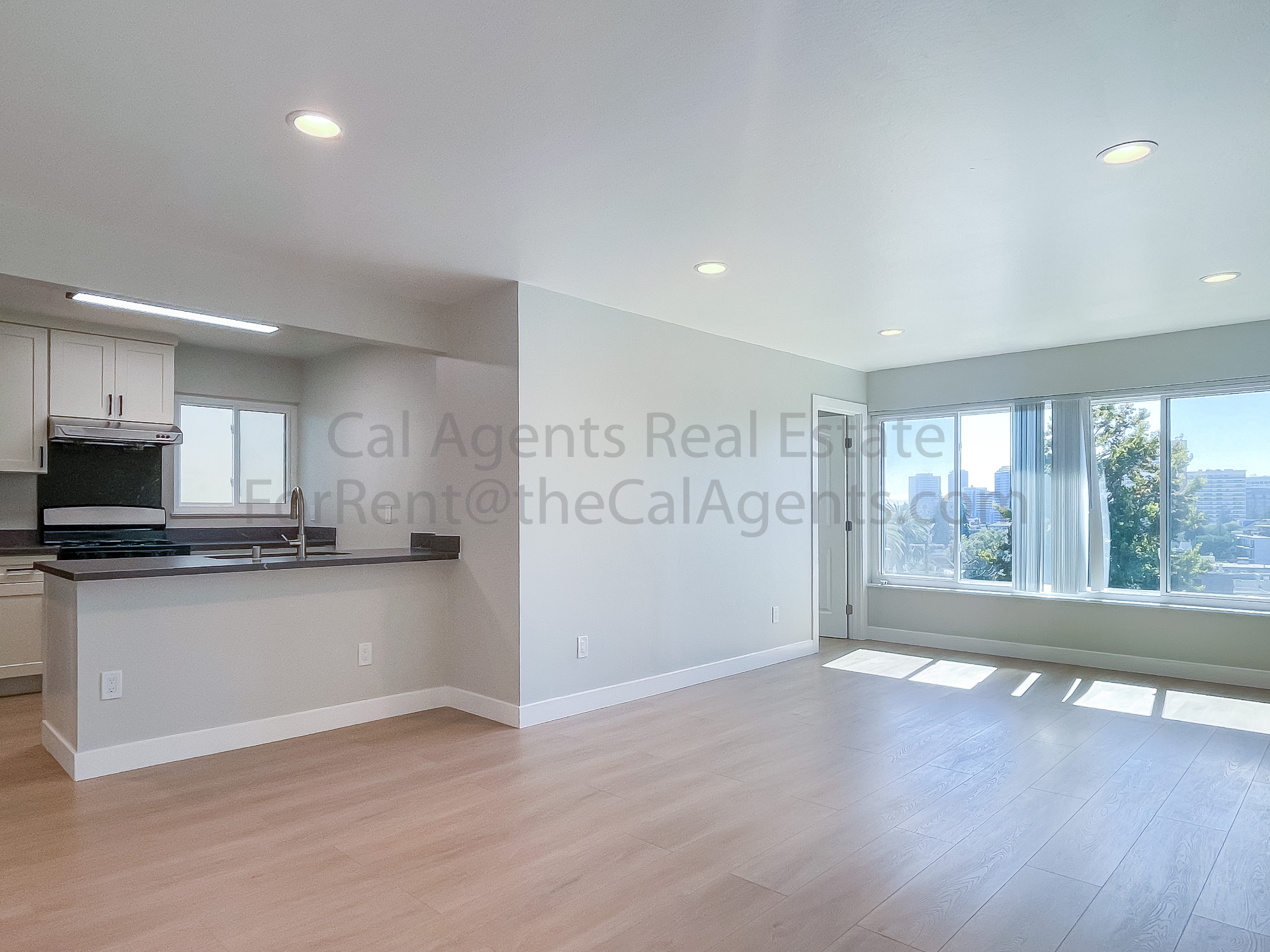 272 Euclid Avenue Unit 301