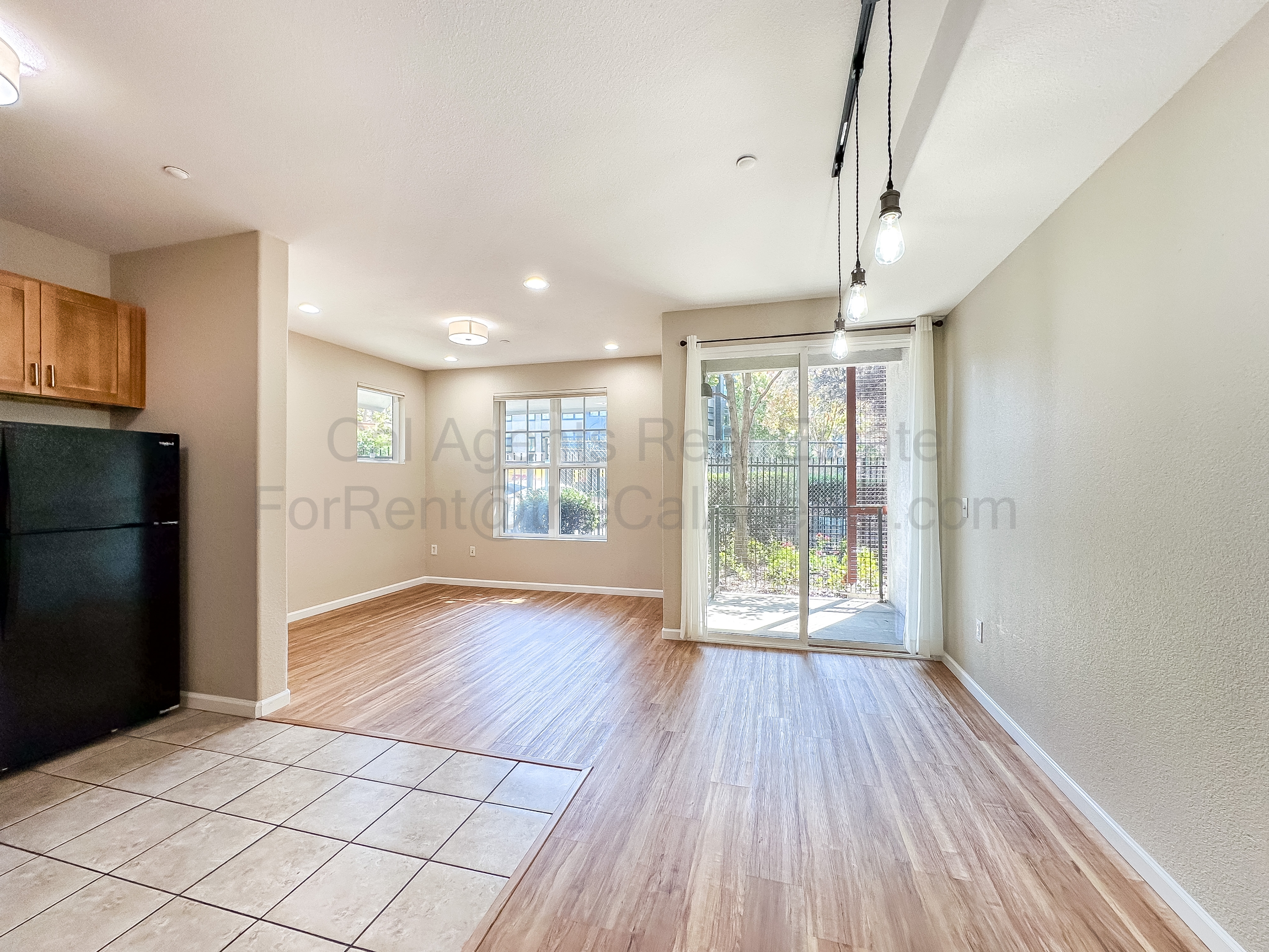 1121 40th Street - 1