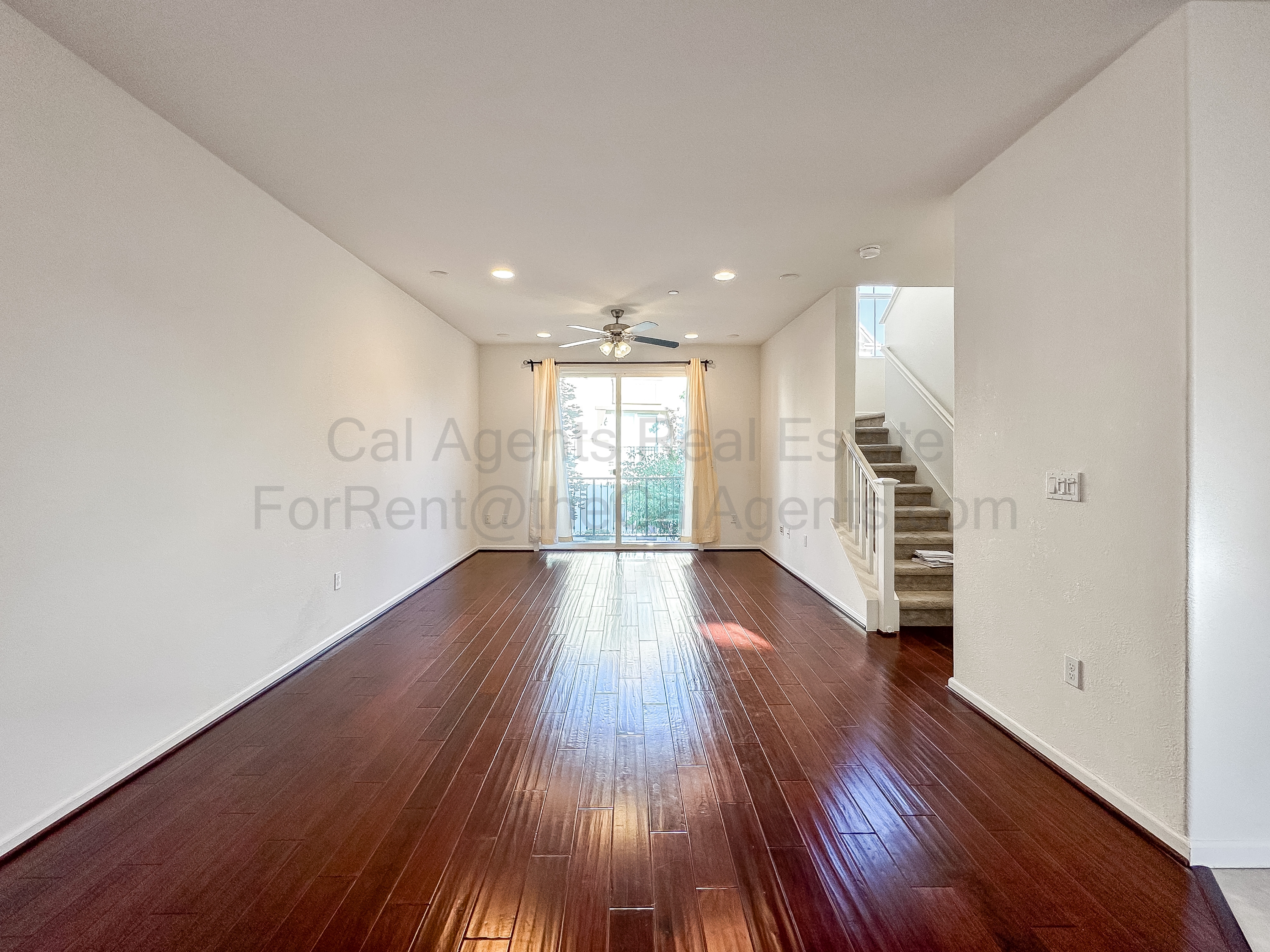 110 Heligan Lane - 1