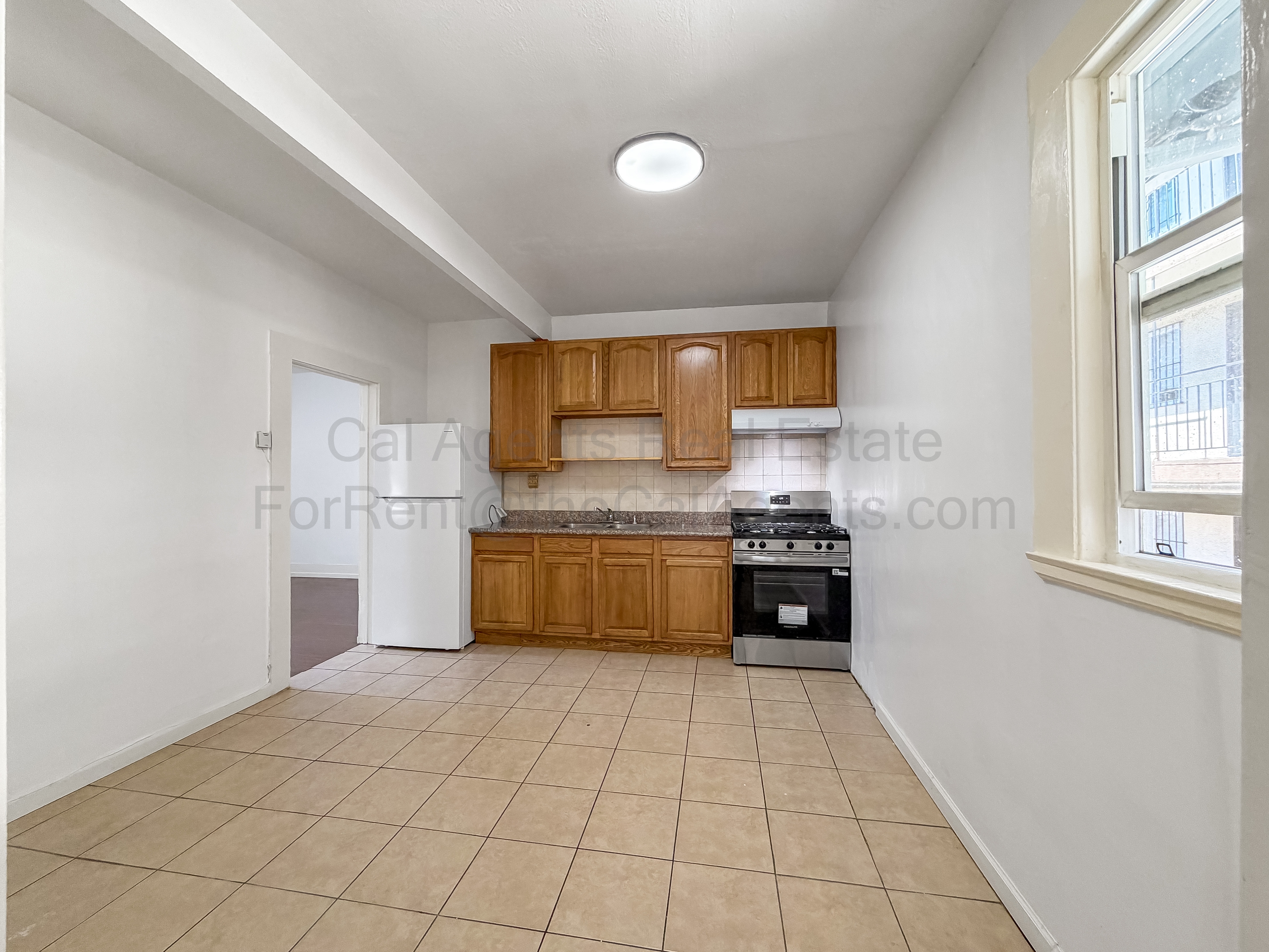 3164 High Street - B