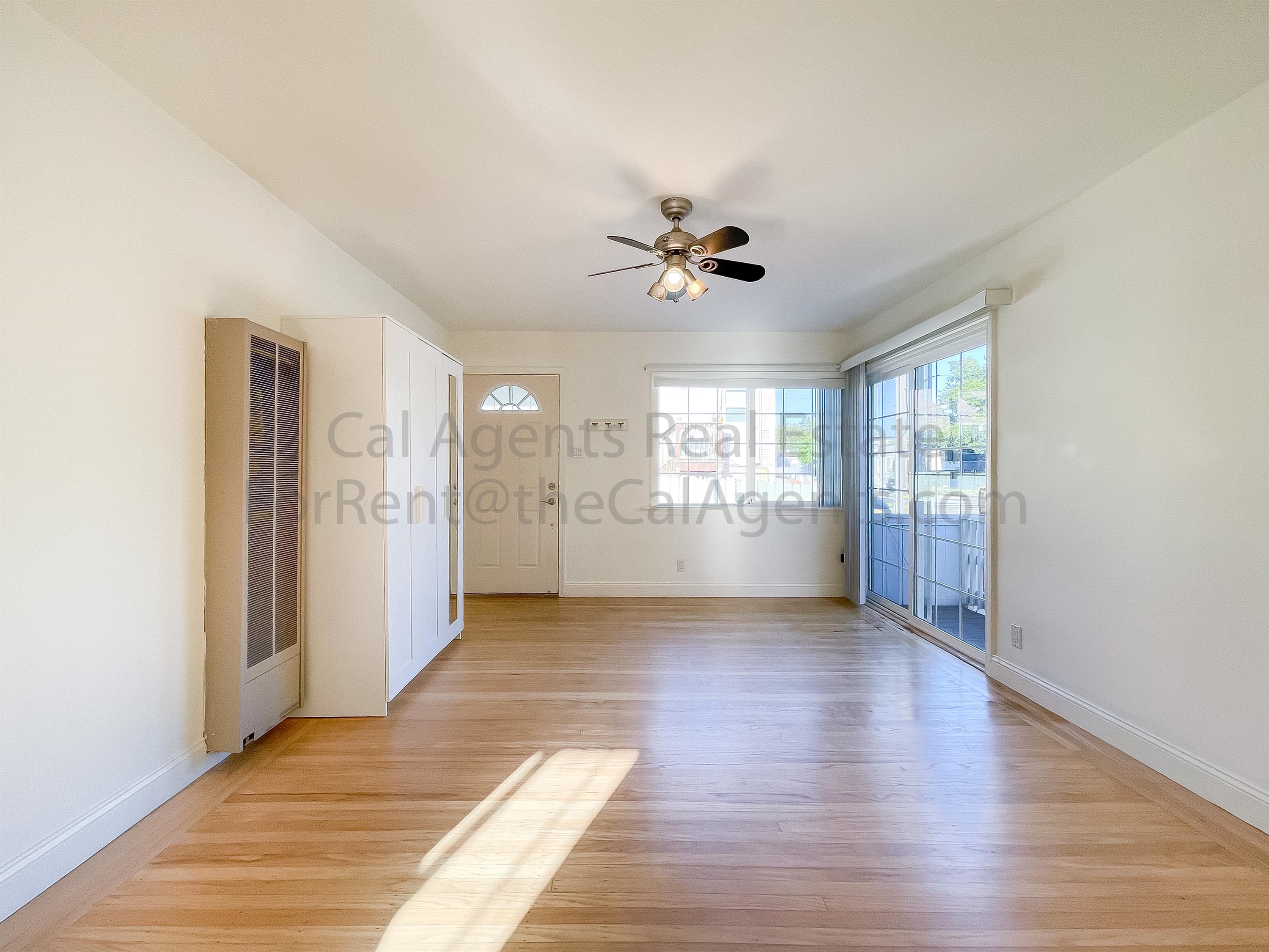 1439 Carleton Street